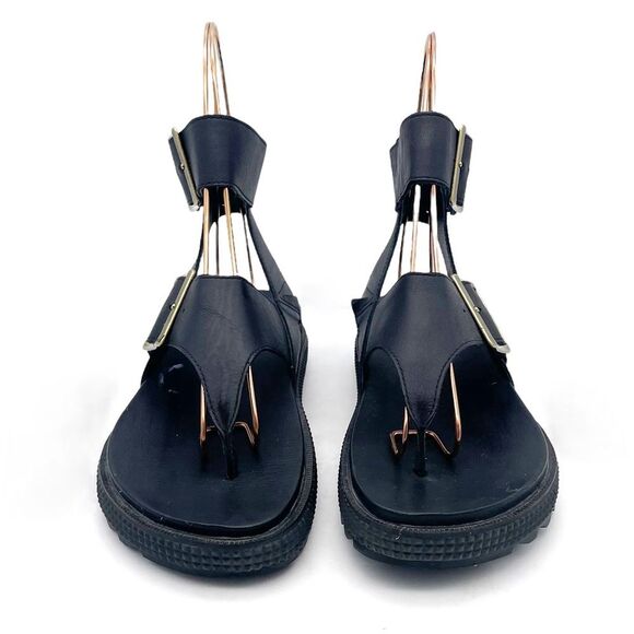 Sorel Roaming T-Strap Buckle Sandals Size 5.5 Black Leather Strappy Rugged Sole - Picture 7 of 16